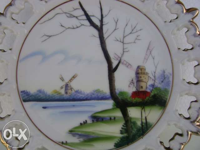 Porcelanas - cerámica - pintado à mão - antiguidade - coleção