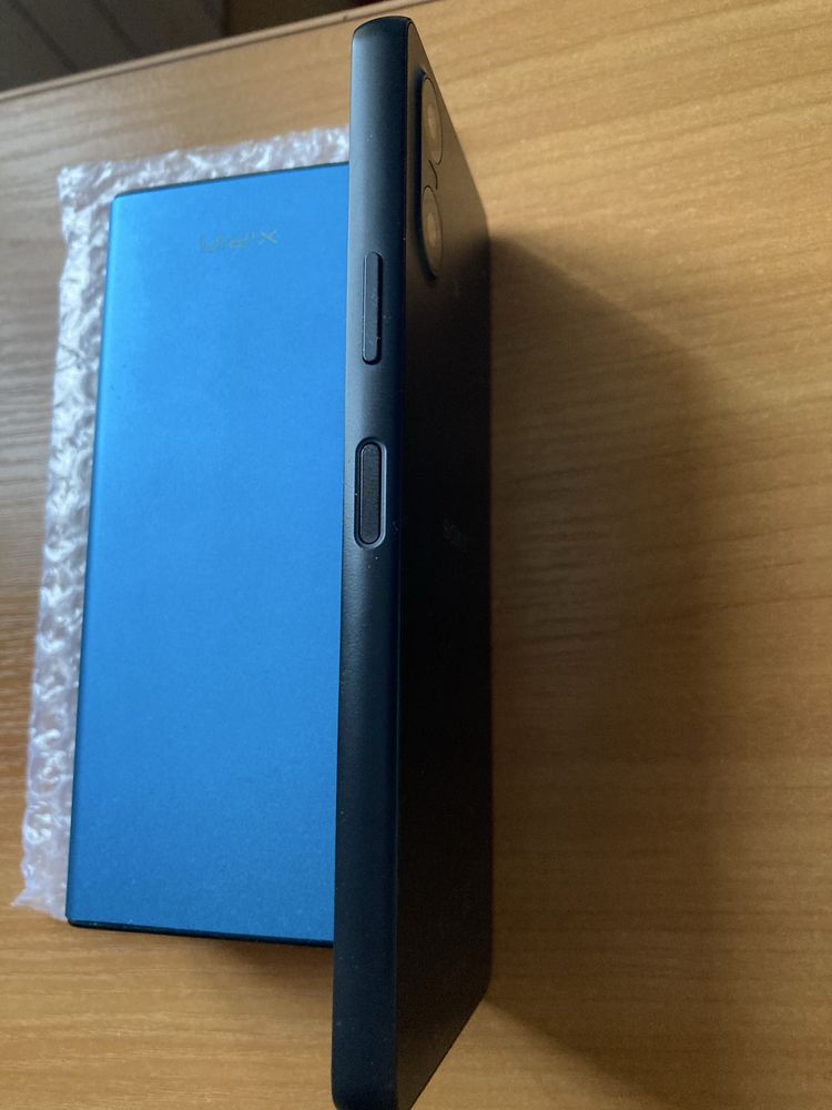Телефон Sony Experia 10 VI 8/128 Black