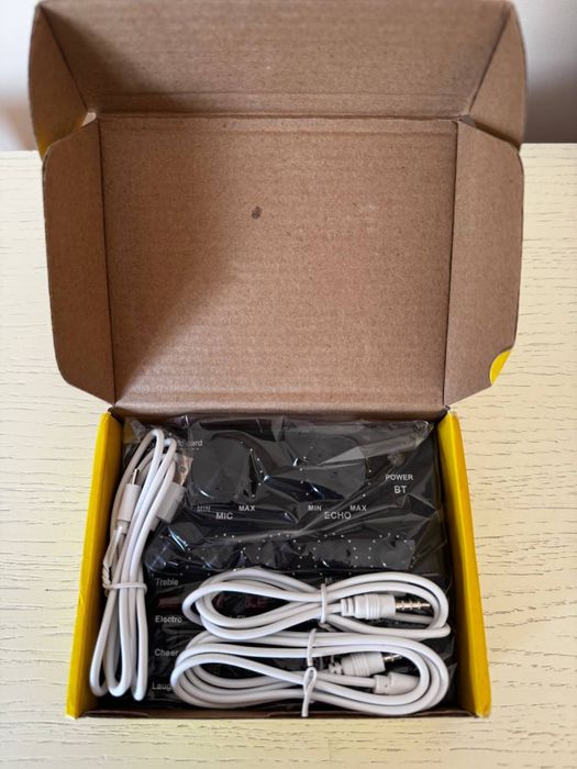 V8 Profesional Sound Card Audio ( звукова карта - мікшер )