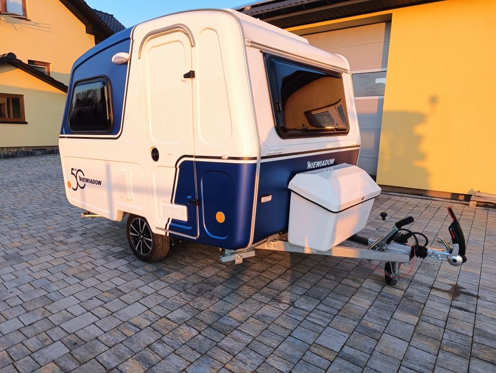 Nowa przyczepa kempingowa Niewiadów N126D Truma Limitowana edycja