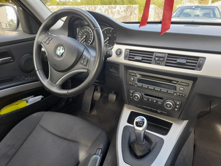 Bmw 318 lci 2009