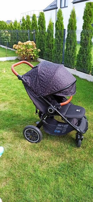 Wózek spacerowy Petit & Mars Street +