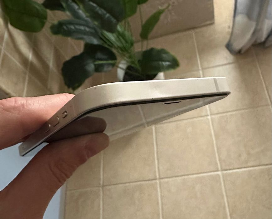 iPhone 12 64Гб White Neverlock