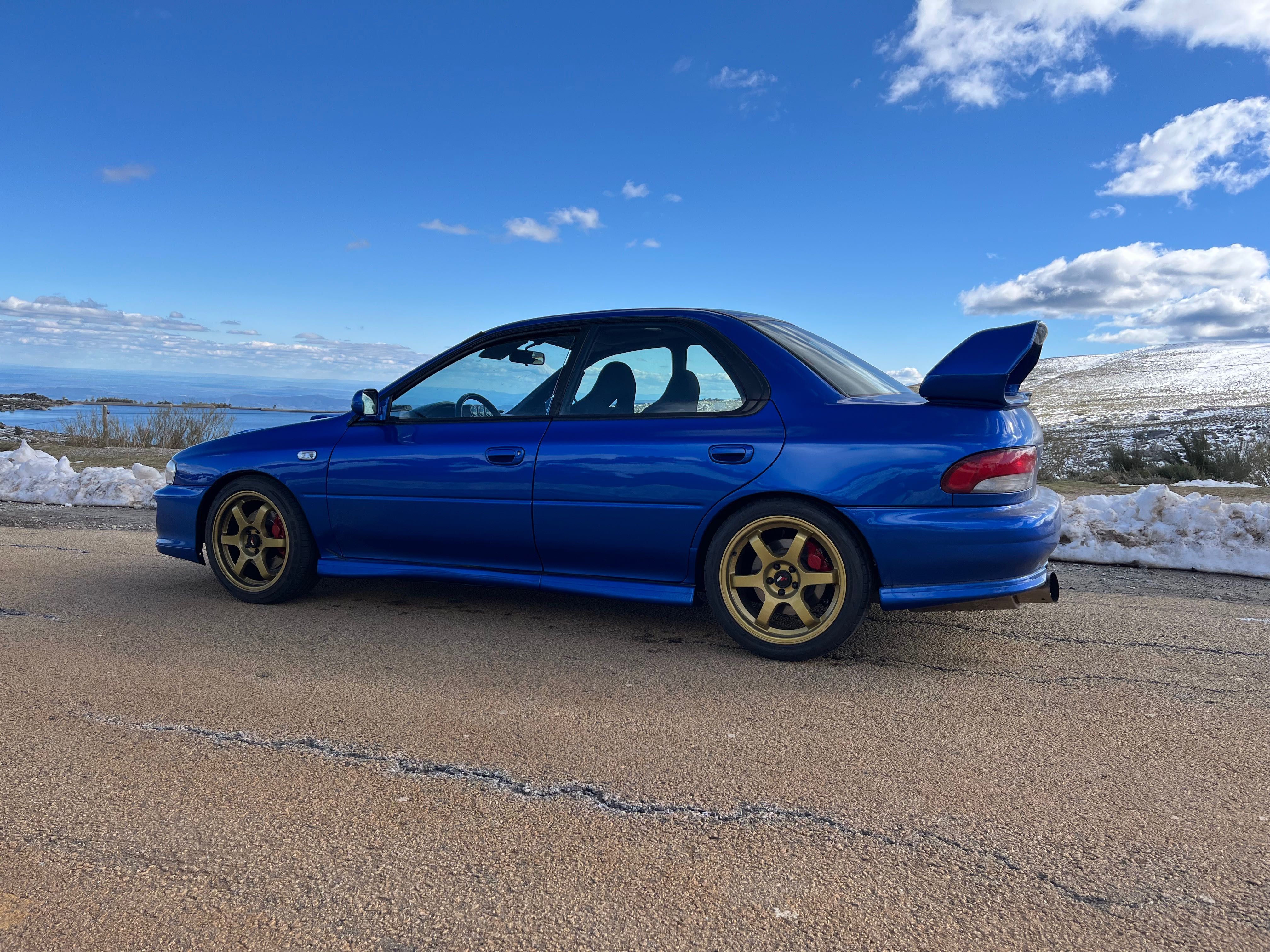Subaru Impreza  GT