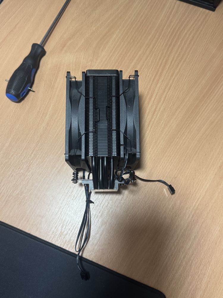 Продам башню deepcool ak400