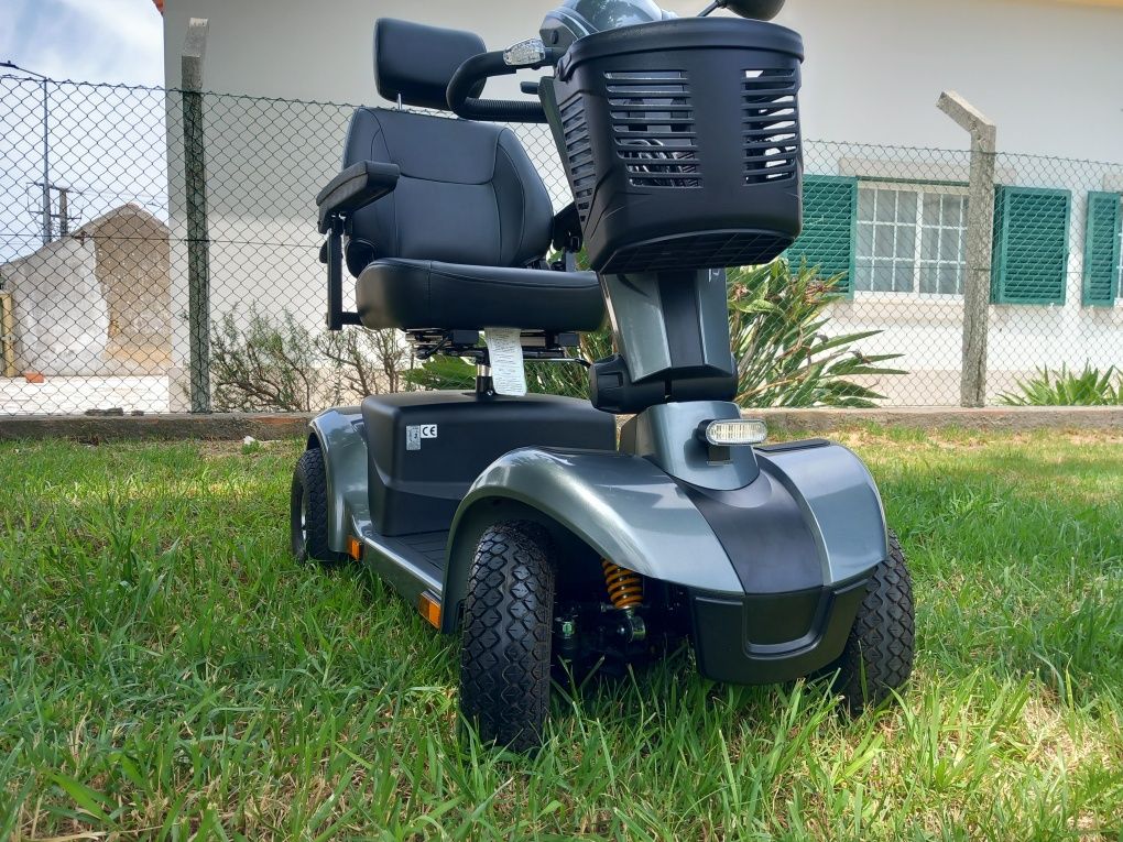 Scooter electrica mobilidade reduzida