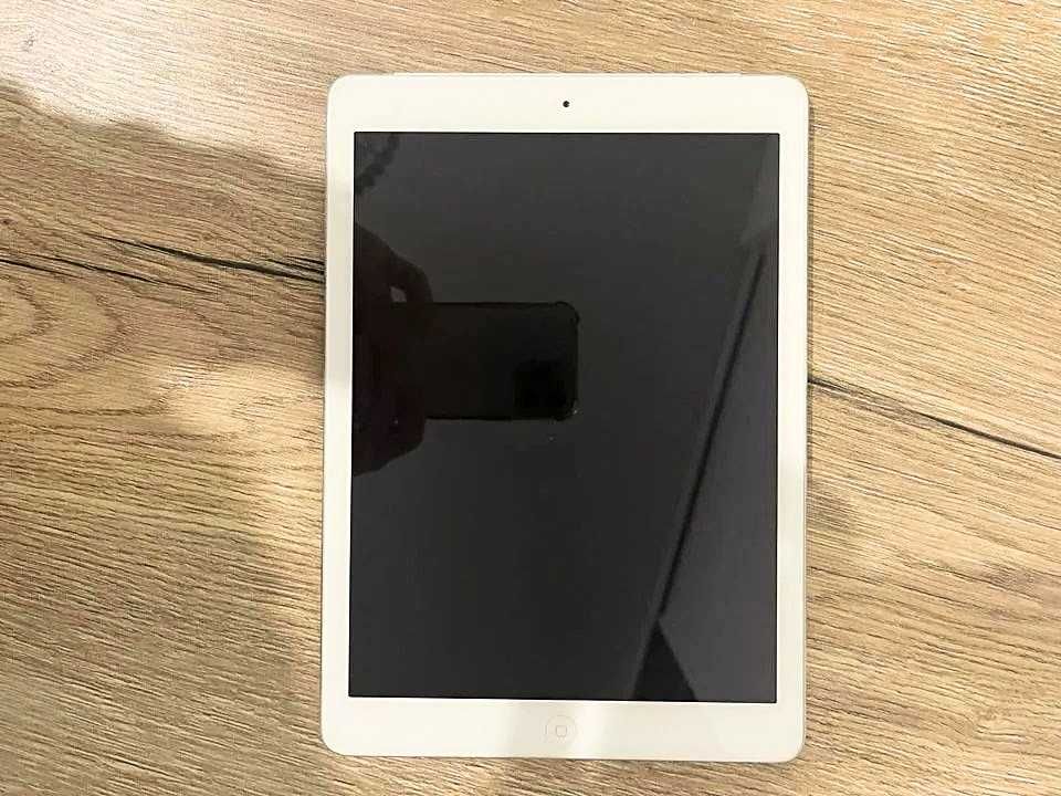 Продам iPad Air (wi fi + cellular)!