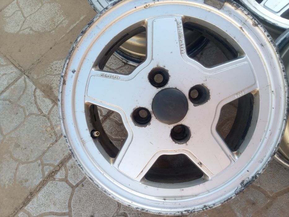 Титаны неокрашенные