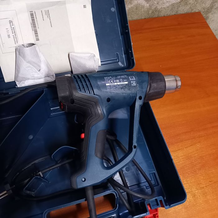 Opalarka Bosch GHG 23-66