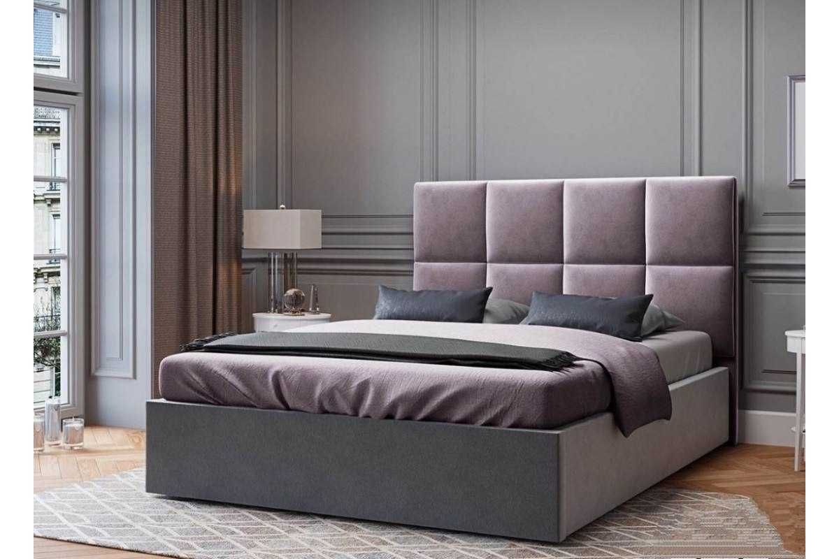 Ліжко з дерев'яними ламелями і великою нішею для білизни / Кровать