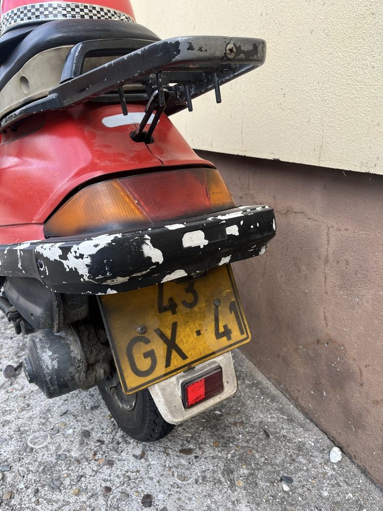 Yamaha c50 scooter