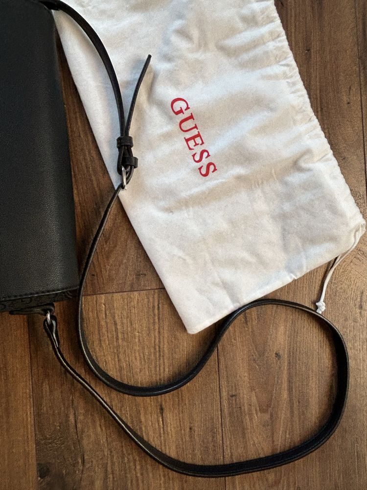 Torebka GUESS RN 62136