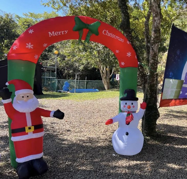 Decoração de natal insuflavel 240 cm
