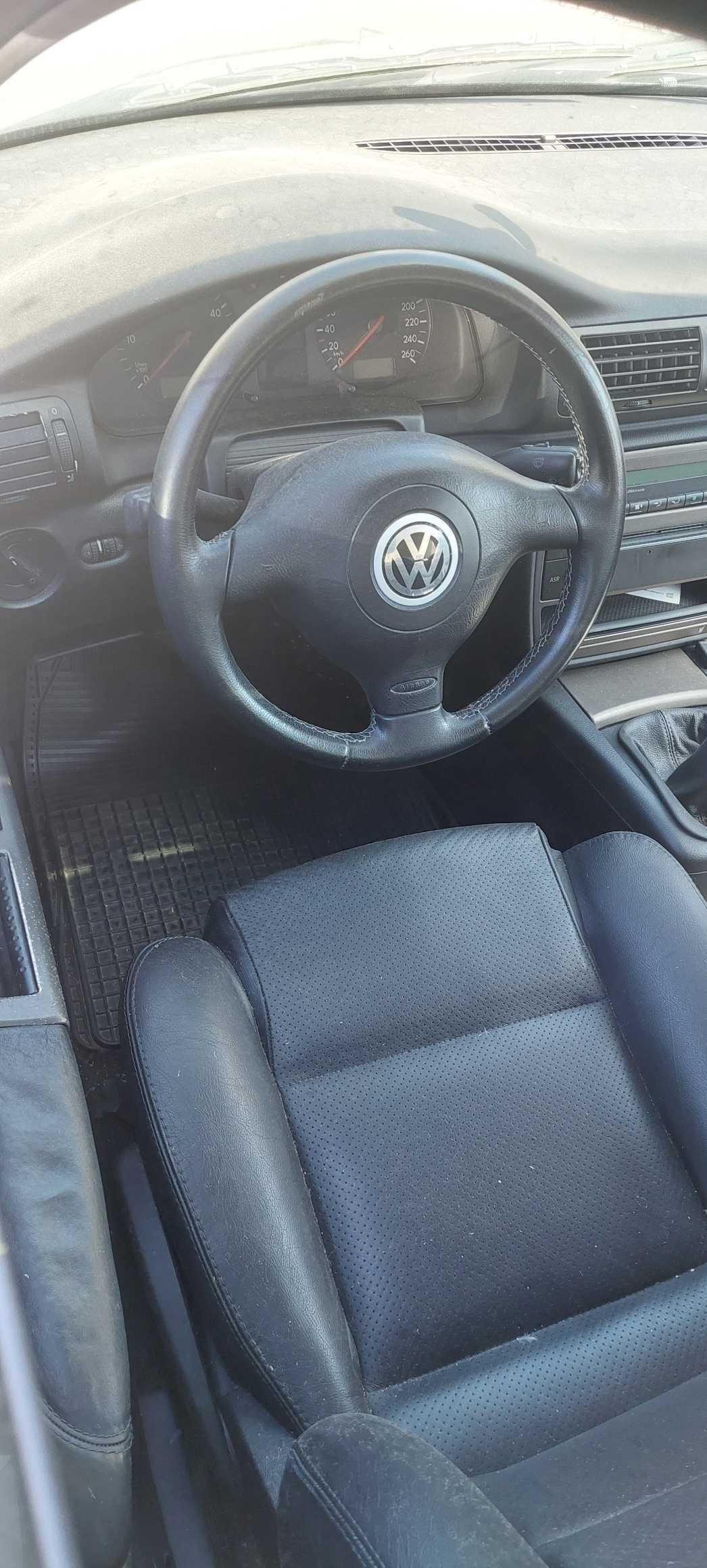 VW Passat 1999 para pecas