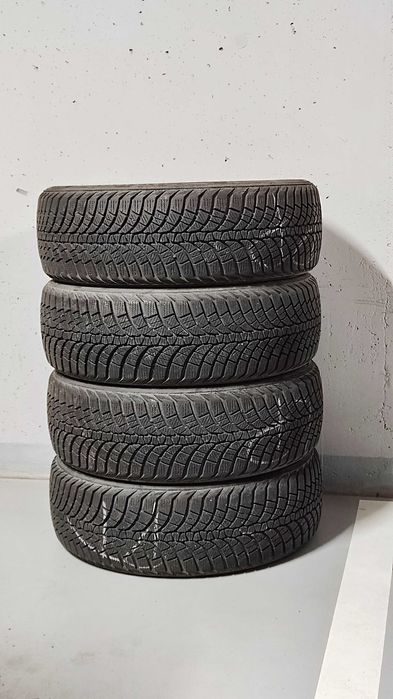 Opony zimowe KUMHO WinterCraft WP71 205/55R17