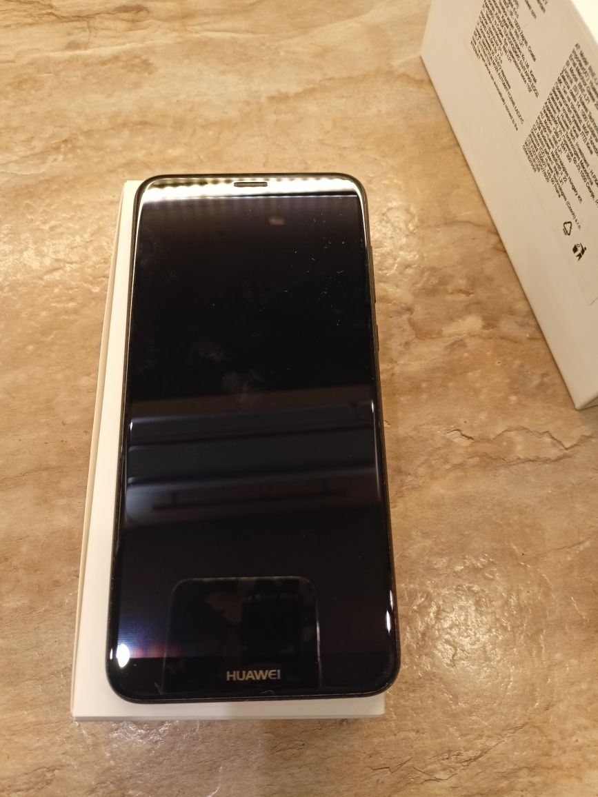 Smartfon Huawei Mate10 lite