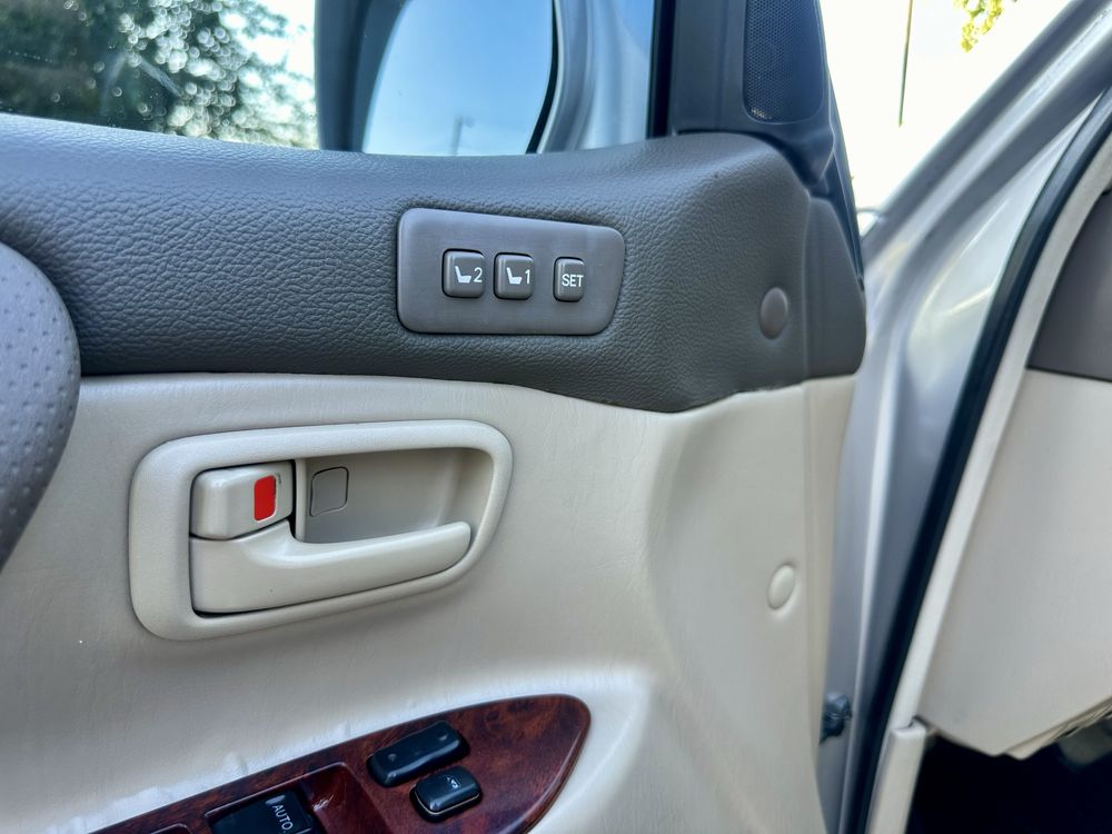 Toyota Land Cruiser ЛЕГЕНДА В Ексклюзивному Стані! Максимальна 7Місць
