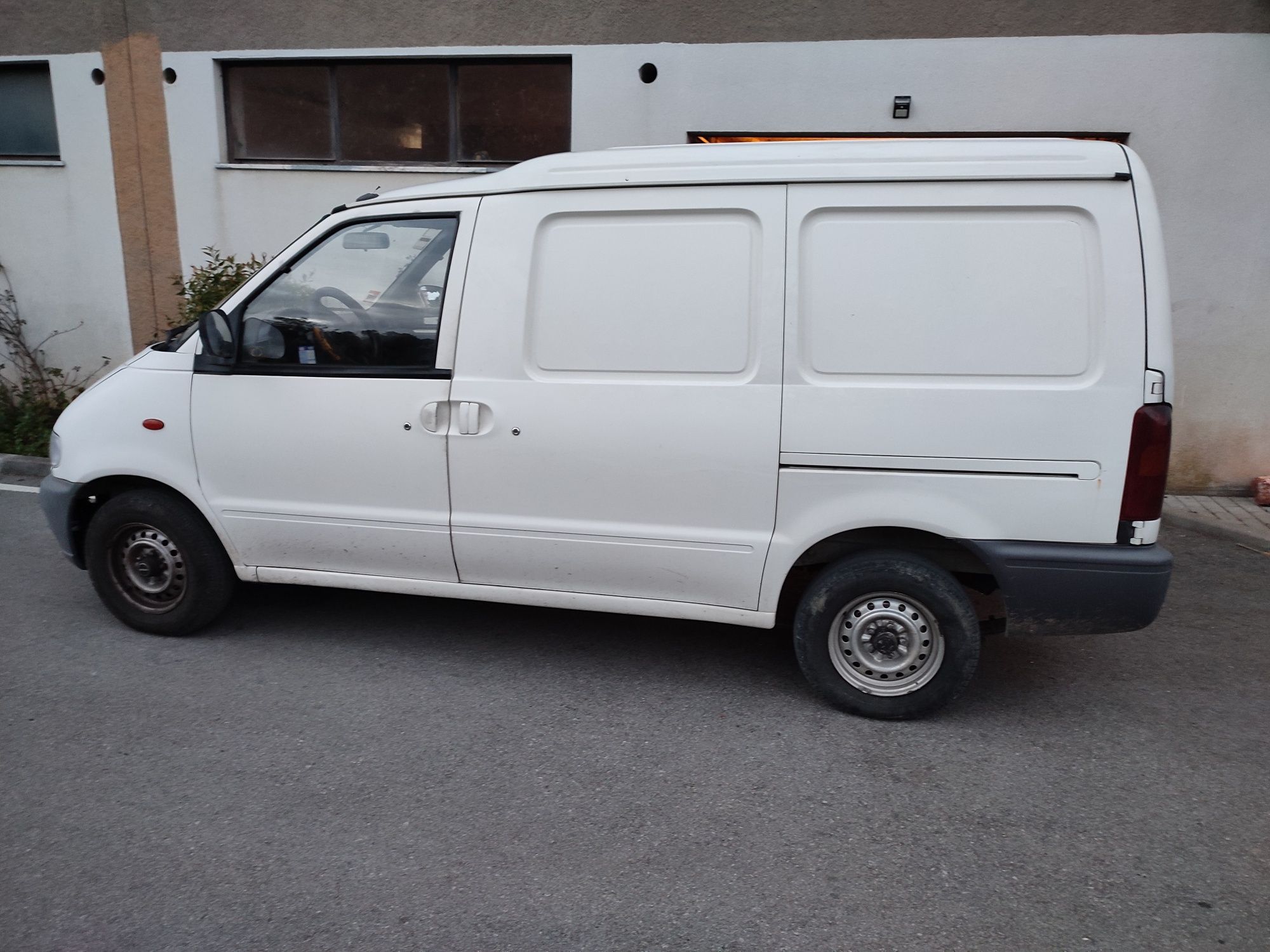 Venda Nissan Vanette