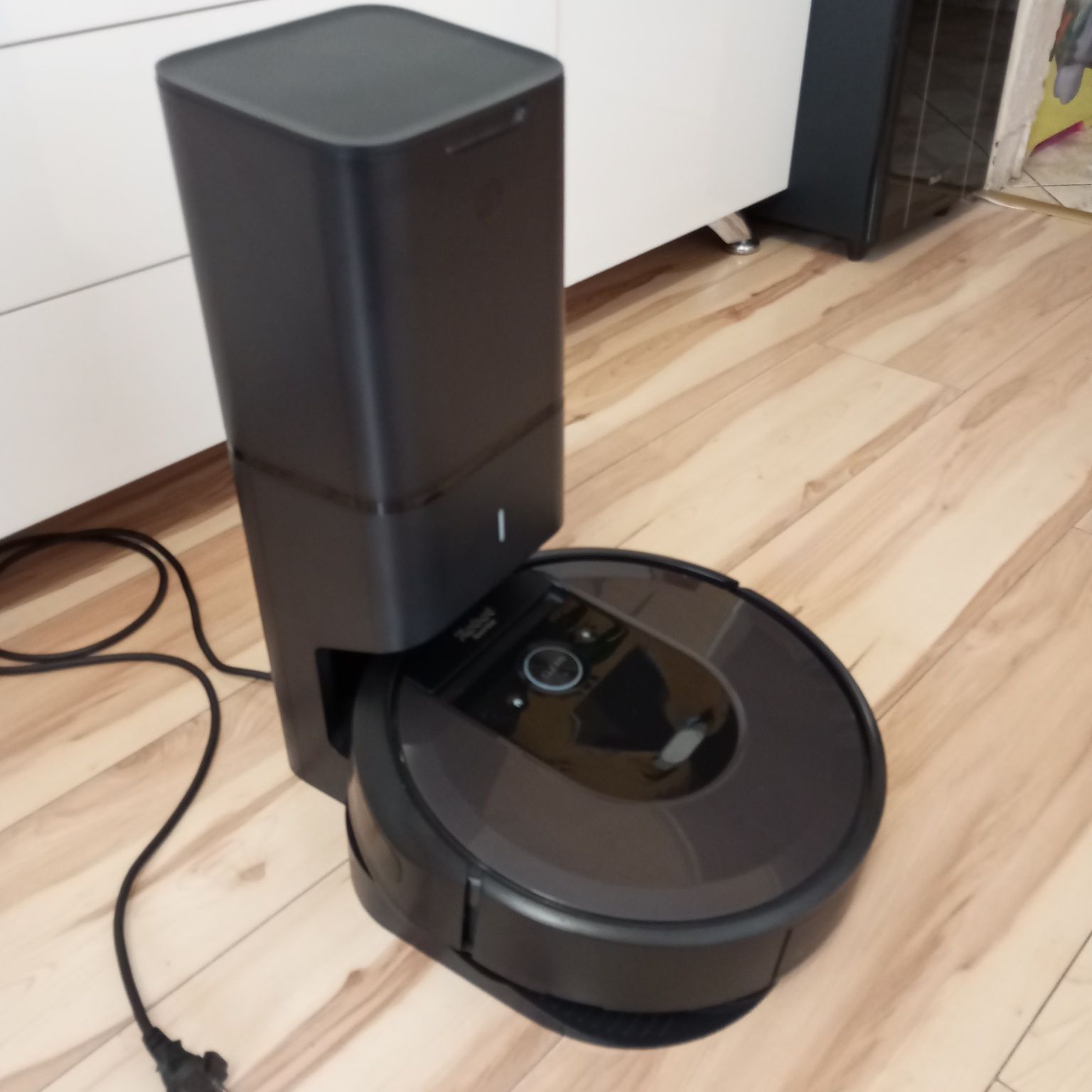Robot sprzątający iROBOT ROOMBA i7 akumulator do wymiany