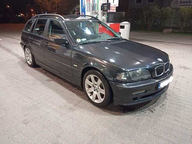 BMW E46 Drzwi touring kombi kolor COSMOSSCHWARZ 303