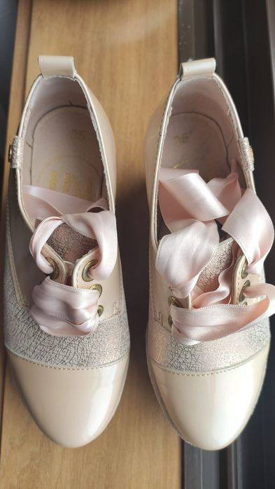 Sapatos salto alto T35