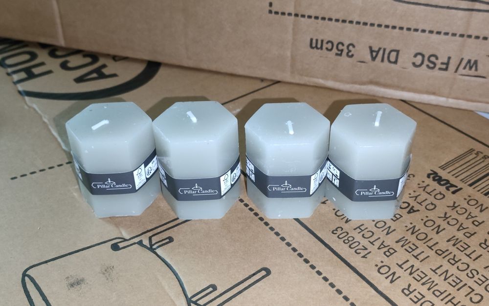 4 mini świece sześciokątne 5x4,5