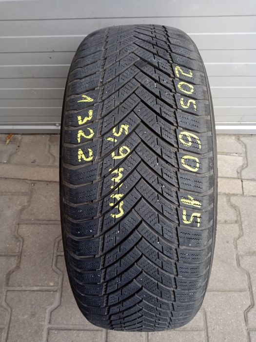 205/60r15 opona zimowa Rotalla Setula W Race
