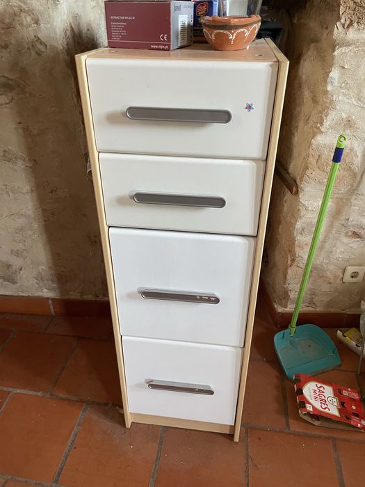 armário/comoda para quarto junior