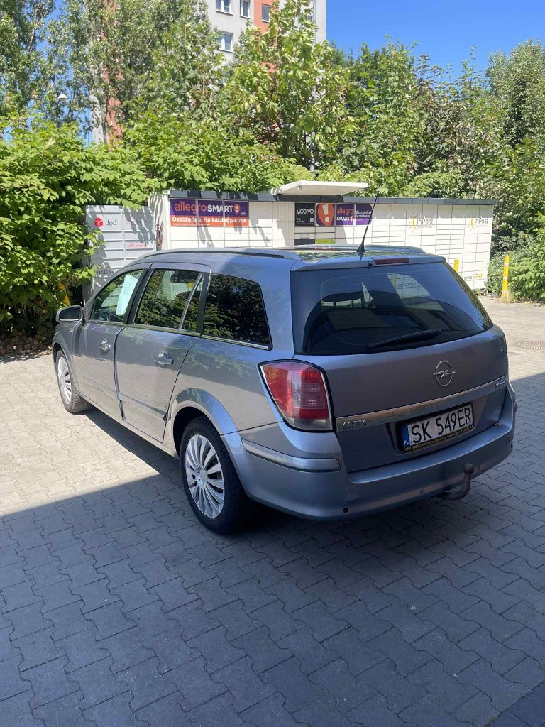 Opel astra h 1.6