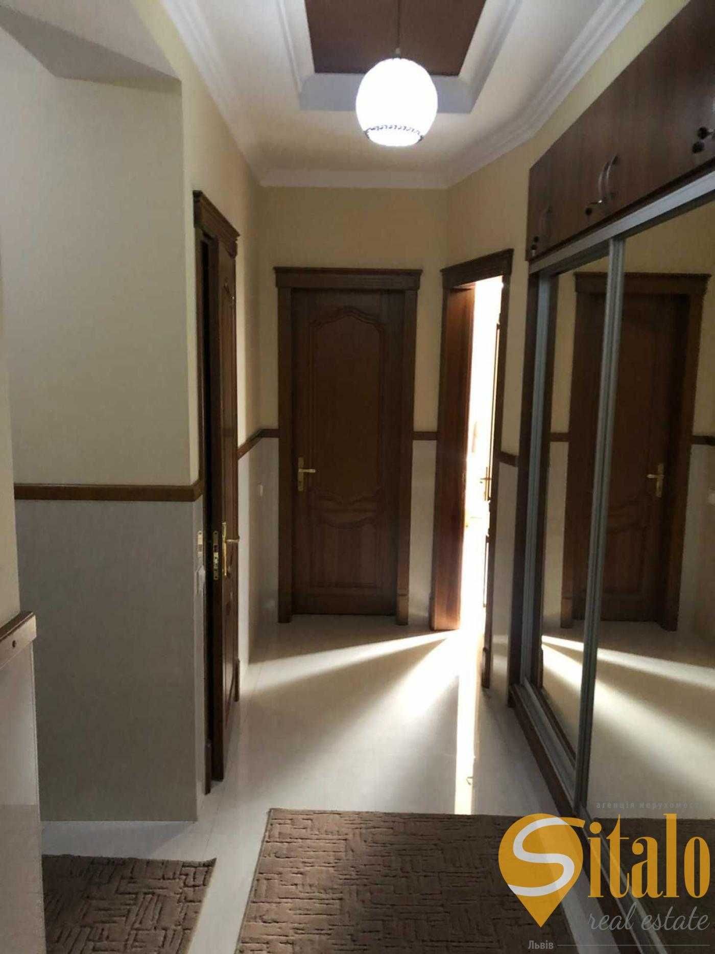 Продаж 5 кімнатної квартири, вулиця Костомарова