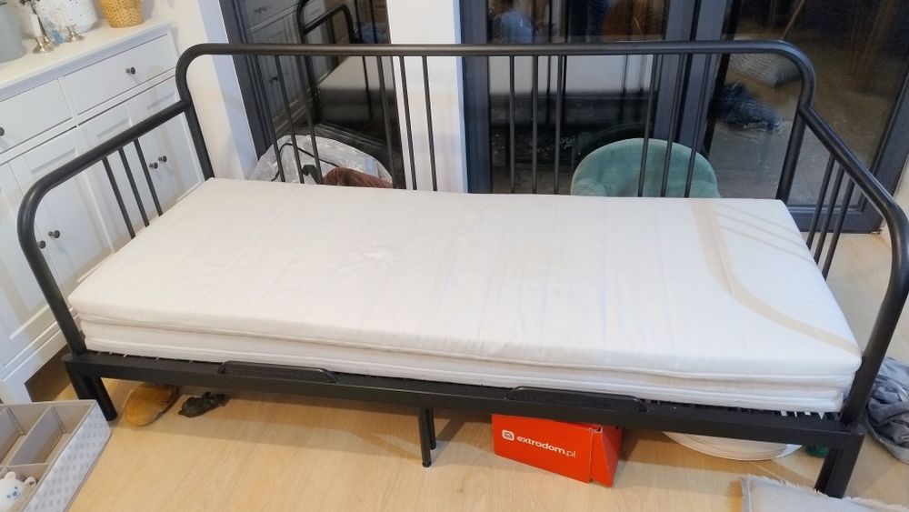 Łóżko,leżanka Ikea fyresdal