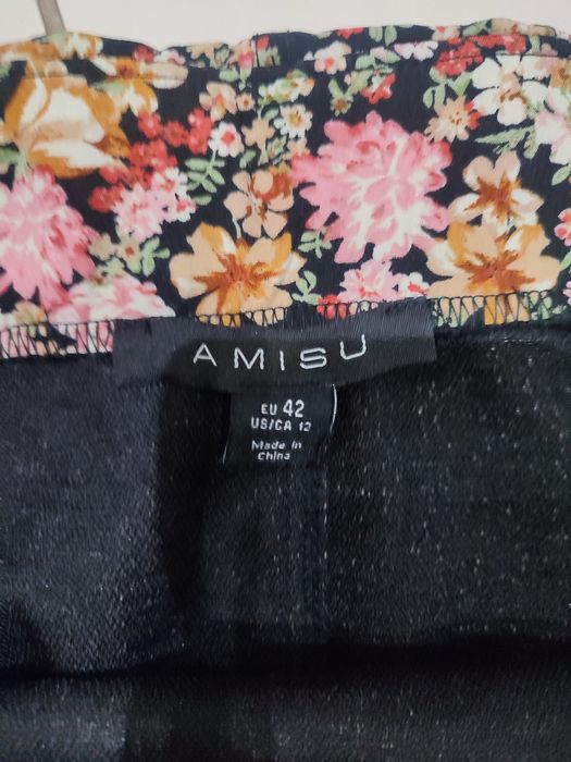 Spódnica w kwiaty AMISU