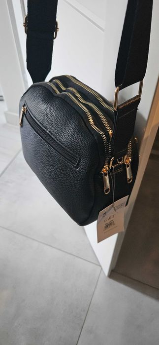 G&T czarno-zlota torebka-listonoszka NOWA z metka