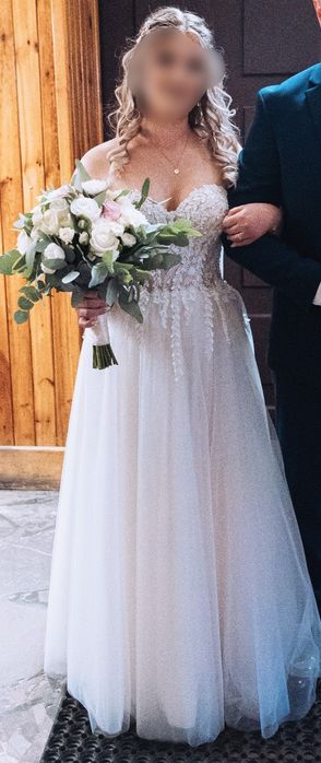 Suknia ślubna biała