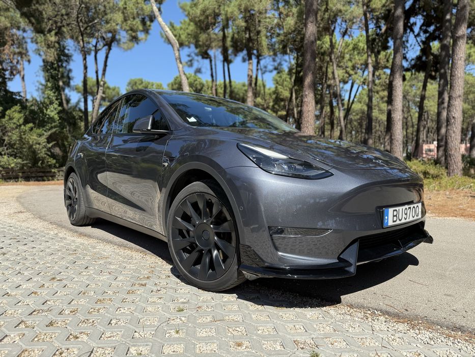 Tesla Model Y Long Range Dual Motor AWD 514 Hp