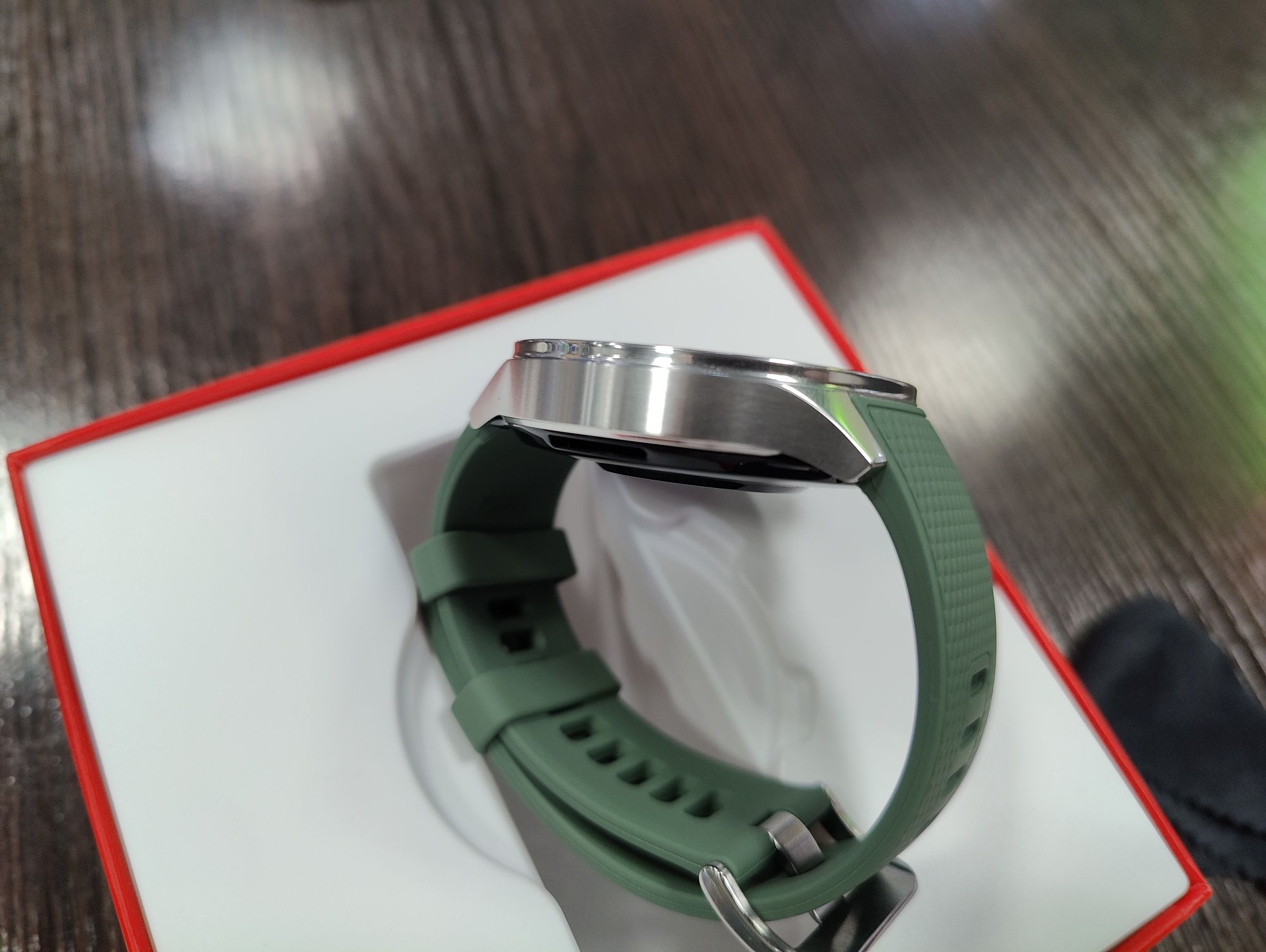 Смарт-годинник OnePlus watch 2r  Global , nfc, ip68, 100h battery