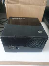 Gigabyte i7/8/256/1000 plus monitor, klawiatura i myszka