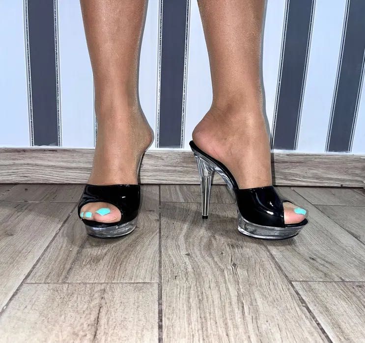 235/ OD RĘKI 39 Klapki sexy czarne pvc szpilki 35-43 EU obcasy 13 cm