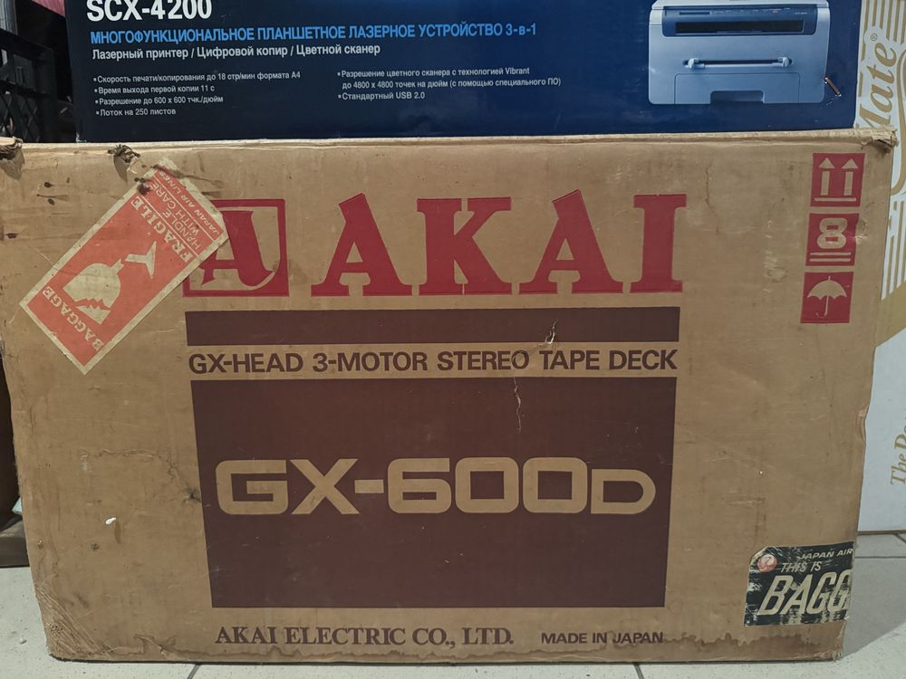 Магнітофон катушечний, бабінний AKAI GX-600d