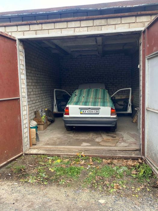 Продаю гараж,кооператив  Радист