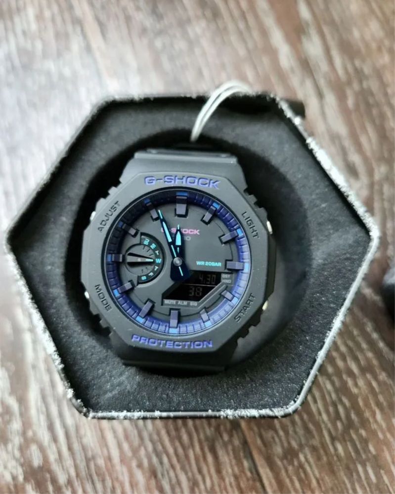 Casio G-Shock GA-2100VB-1A новые оригинал