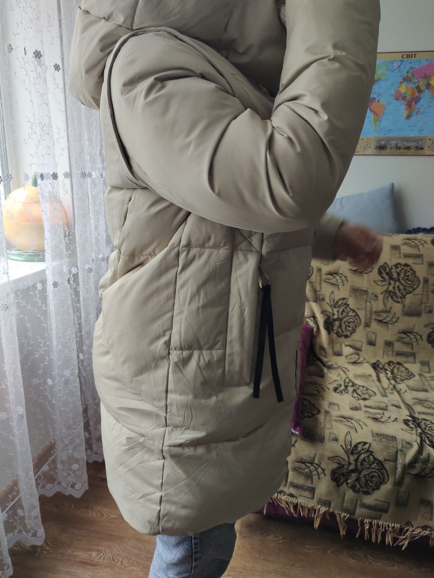 Куртка зимова //