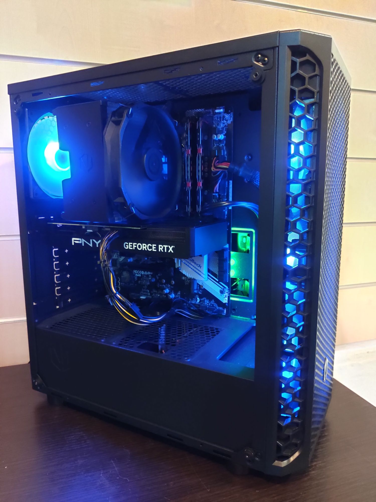 Ryzen 7 5800X,LED Komputer Do Gier, RTX 4070 Ti,16 GB, 1 TB SSD,Win 11