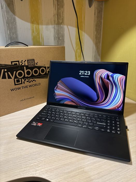 ASUS vivobook Go15