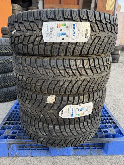 225/75 r16 c Nokian Snowproof C НОВАЯ