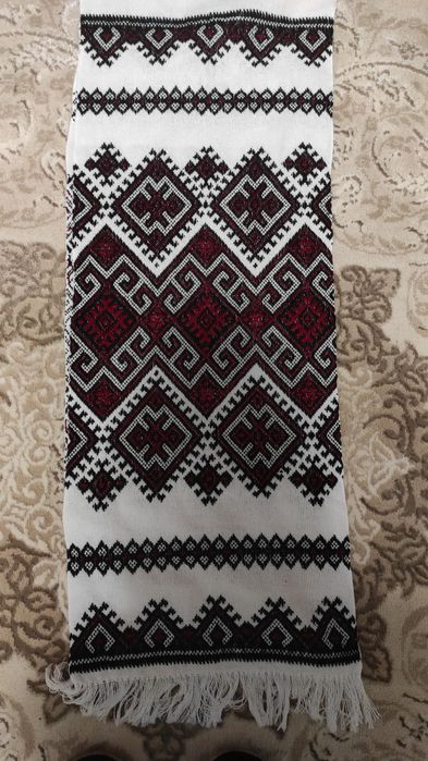 Рушники стеленим вишиті і низинкою. Скатертини на панамі любого розмір