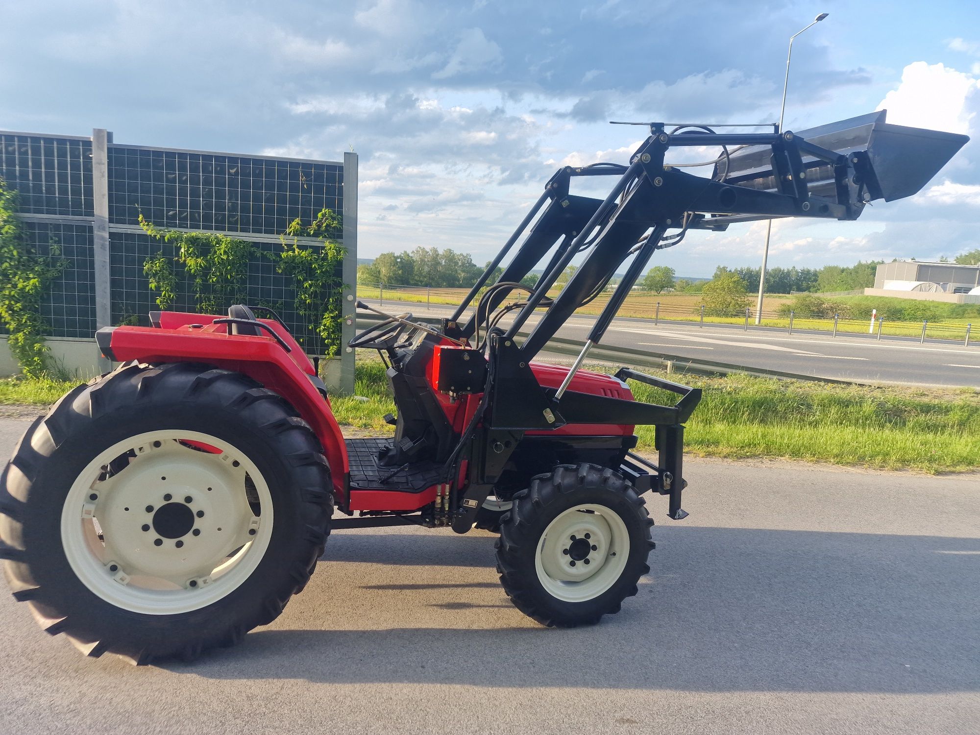 Traktor Japonski Mitsubishi MT338  z Gwarancją