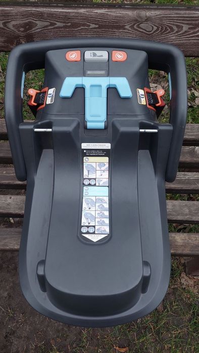 Терміново! Автокрісло-люлька UPPAbaby MESA (зроблена в США)