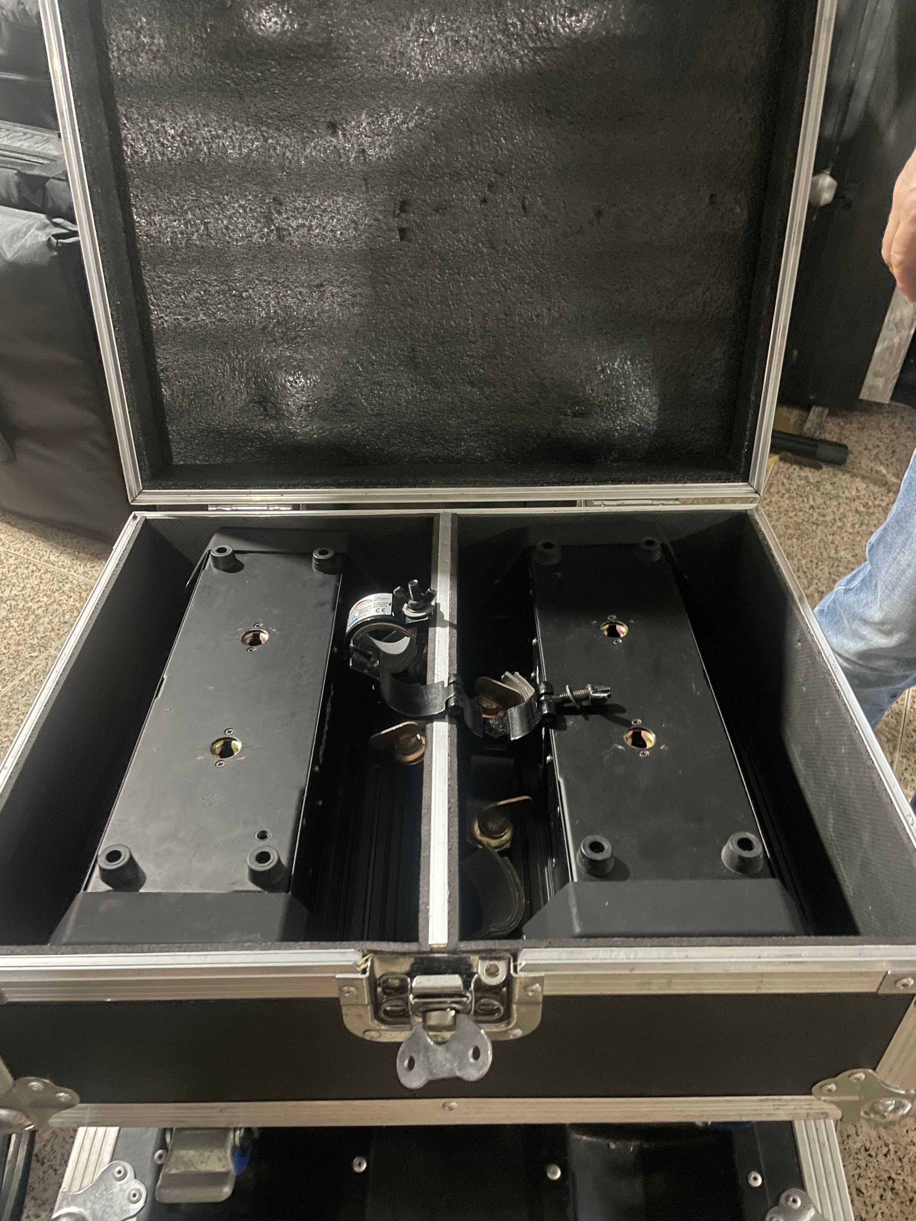 2 Spider com flight case - B-Lighting