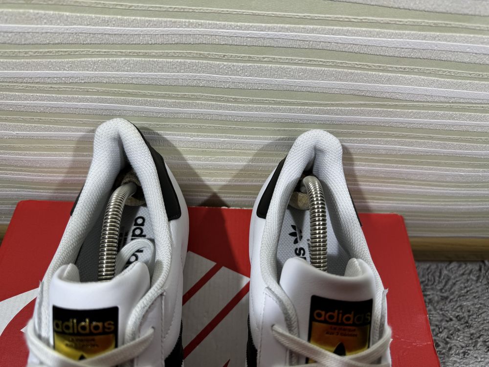 Кроссовки Adidas Superstar Розмір 44 Original Взуття
